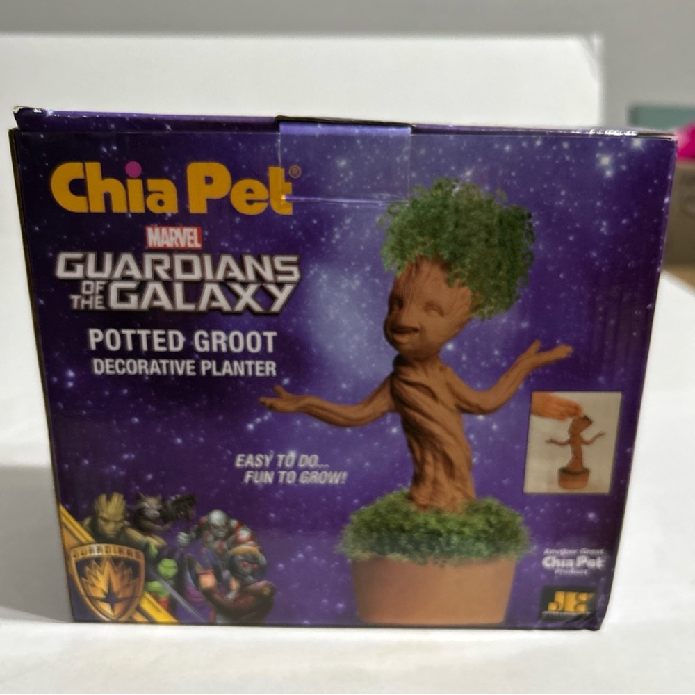 Chia Pet Guardians of the Galaxy Potted Groot Planter Marvel decorative planter.